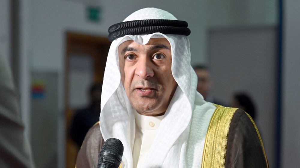 «البديوي»: الهجمات الإيرانية الغادرة تهديد مباشر لأمن واستقرار المواطنين والمقيمين بالبحرين والكويت