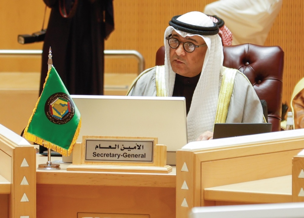 أمين «مجلس التعاون»: استمرار هجمات إيران يؤكد رغبتها في تقويض مبادرات احتواء الأزمة