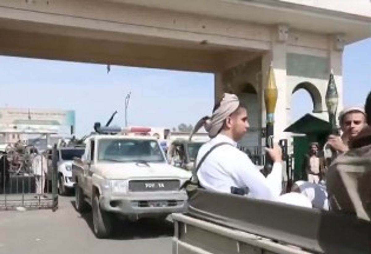 أكاديمي: السلوك العدواني للحوثي خطر على الاقتصاد العالمي وسلاسل الإمداد