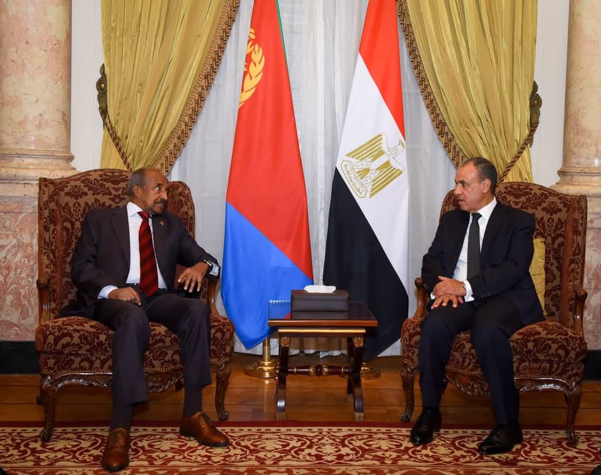 مصر وإريتريا: نرفض محاولات دول غير مشاطئة فرض ترتيبات أمنية بالبحر الأحمر
