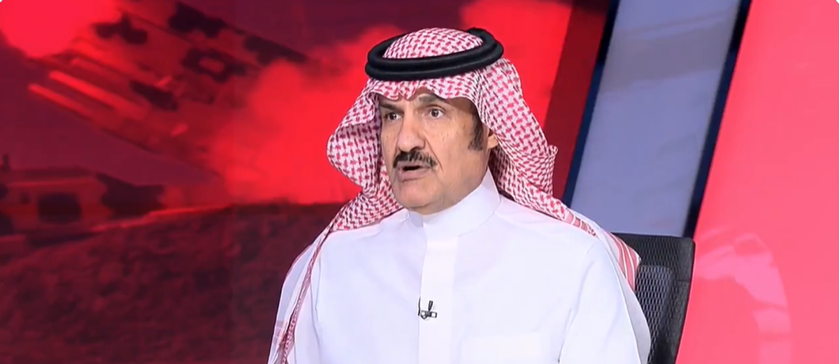 كاتب سياسي: منع الحوثيين هبوط طائرة يمنية بمطار صنعاء يعكس رغبتهم في التصعيد