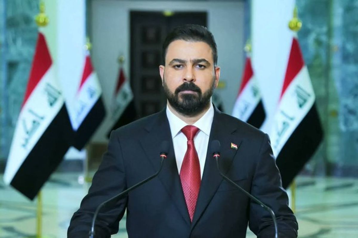 رئيس وزراء العراق من واشنطن: لا سلاح خارج الدولة بعد 30 سبتمبر