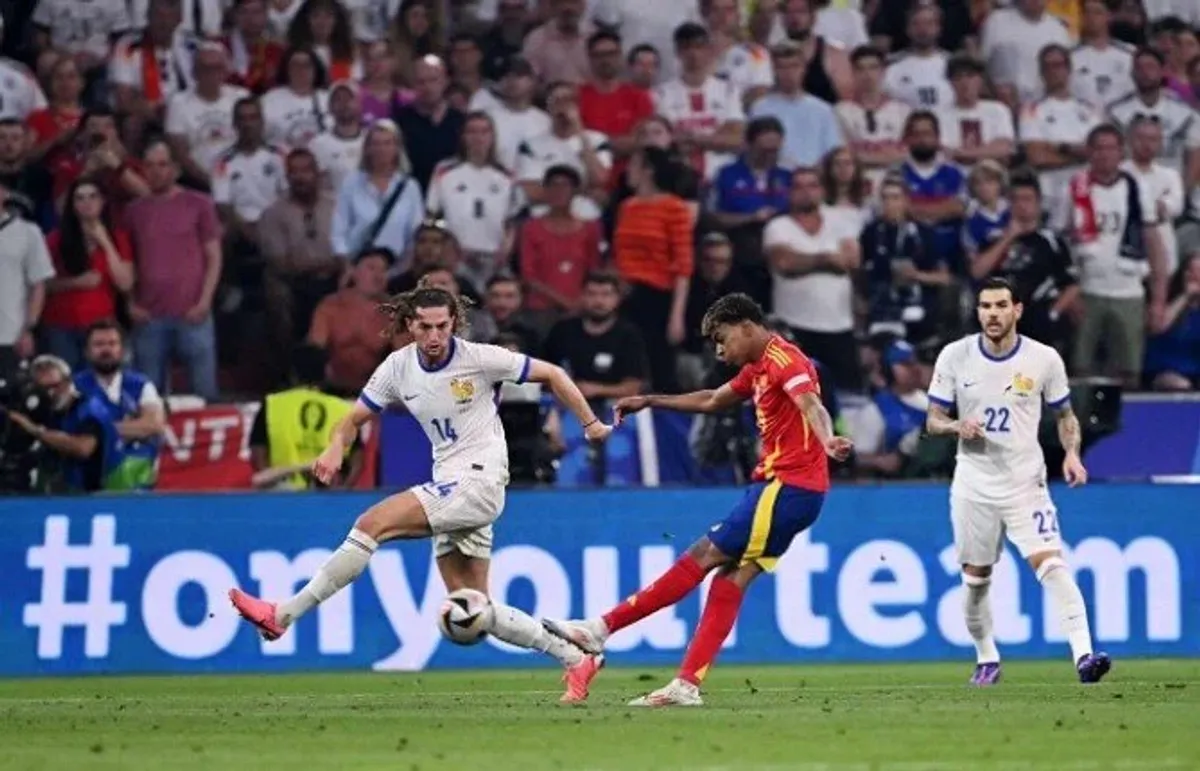 فرنسا ضد إسبانيا