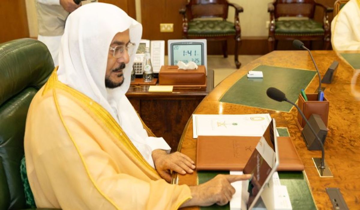 «آل الشيخ» يدشّن خدمة بطاقة «مسلم جديد» على تطبيق «توكلنا»