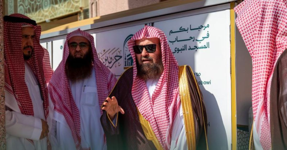 Mobile religious services center launched at Prophet’s Mosque