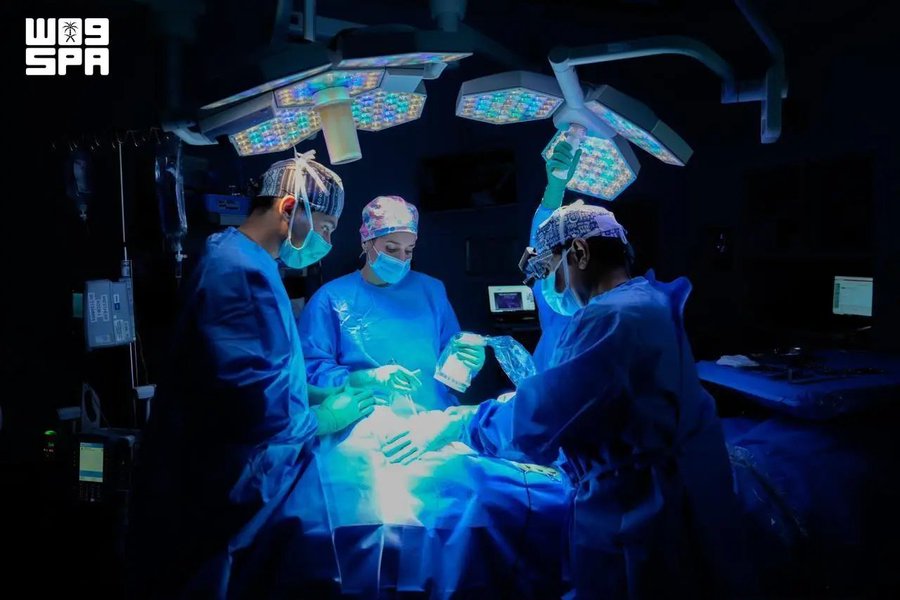 مستشفى قوى الأمن بالرياض يحقق نجاحًا طبيًا في علاج حالة نادرة لخديج مصاب بقيلة دماغية قذالية