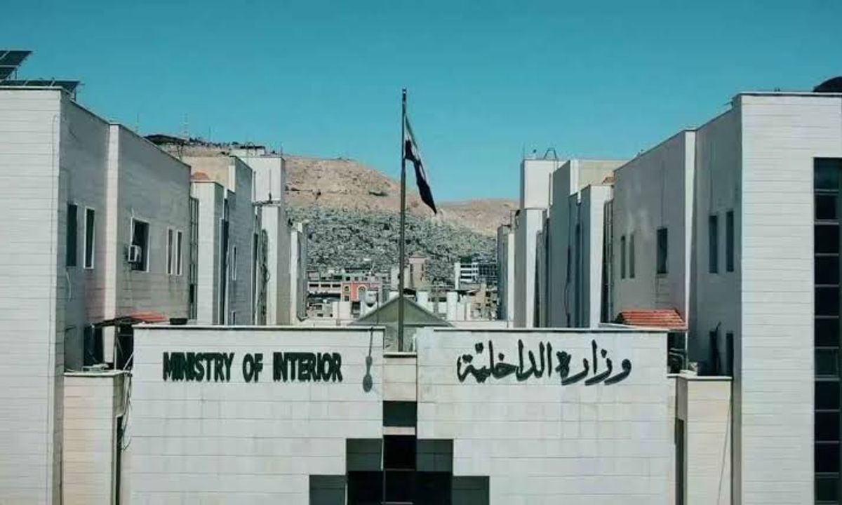 الأمن السوري يعتقل قياديًا بارزًا في «داعش» ويفكك خلايا متورطة في الاغتيالات وتمويل التنظيم