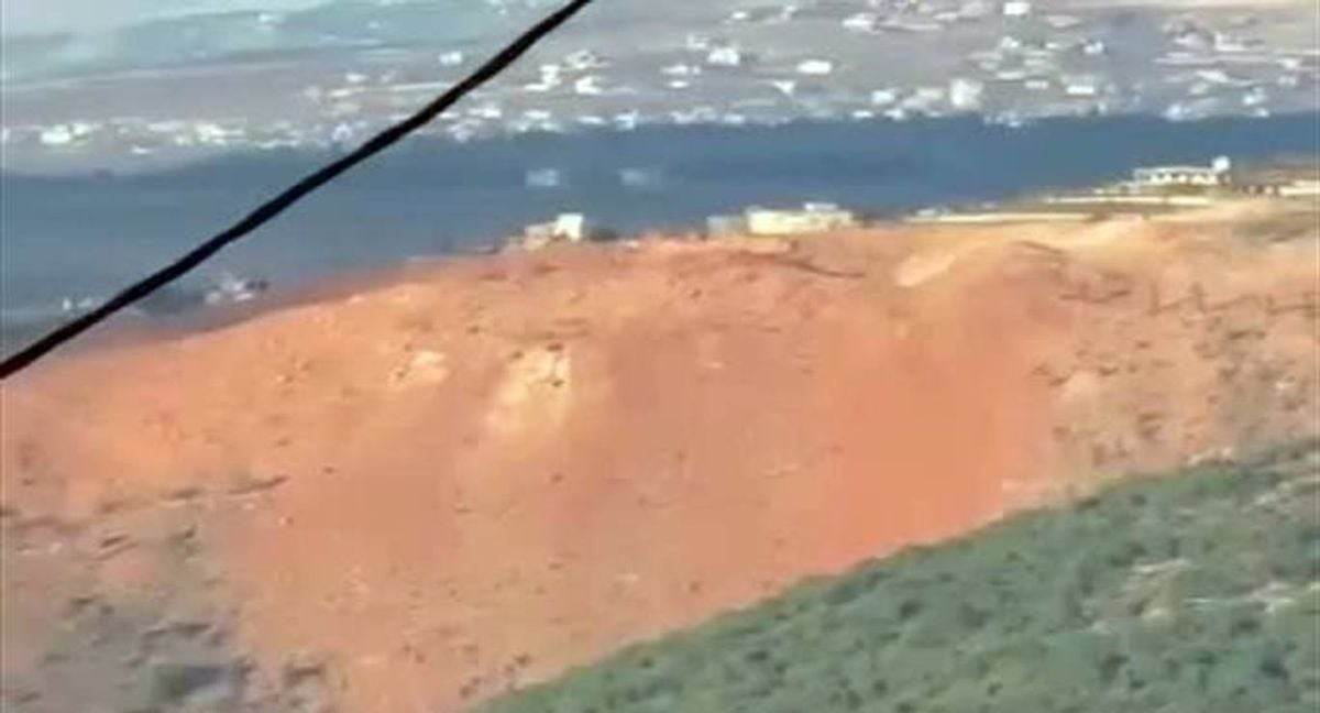 Part of Mount Al-Qantara collapses in southern Lebanon after Israeli blasts