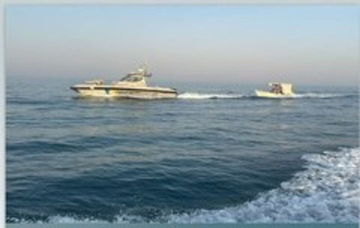 Doğu Bölgesi el-Khafci'de arızalanan deniz aracındaki Körfez vatandaşı kurtarıldı