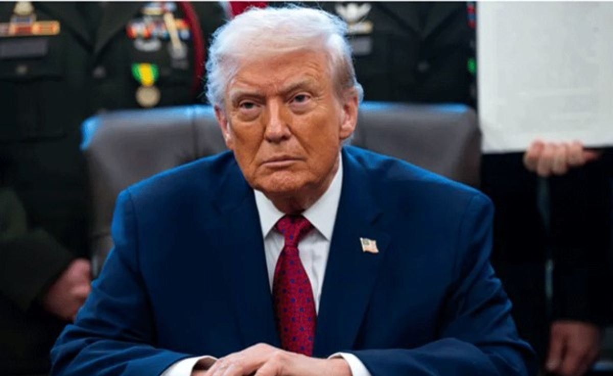 Trump'tan petrol şirketlerine: Fiyatları derhal düşürün