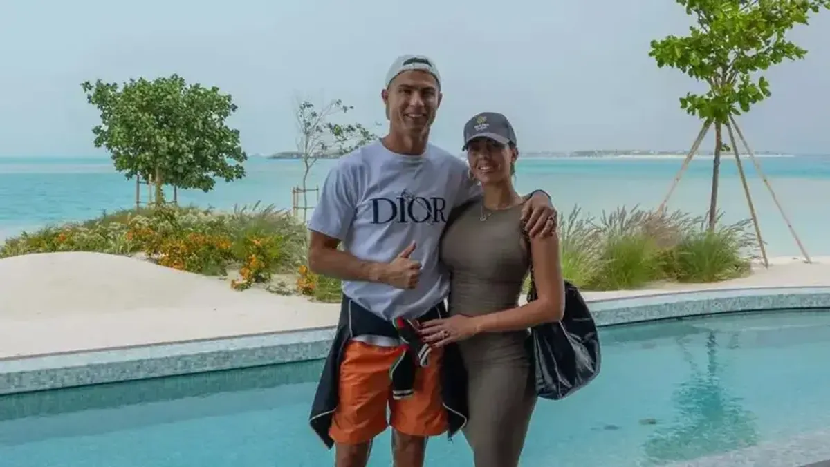 Cristiano Ronaldo Siap Menikahi Georgina Rodriguez di Madeira