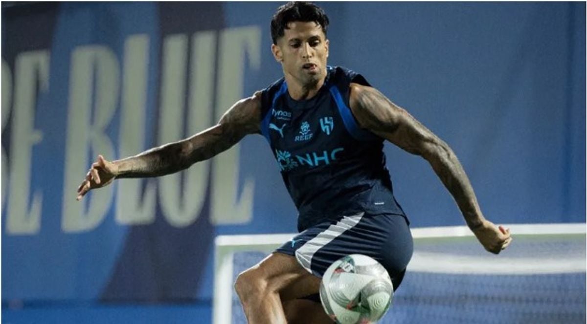 كانسيلو وهيرنانديز ينتظمان في تدريبات الهلال