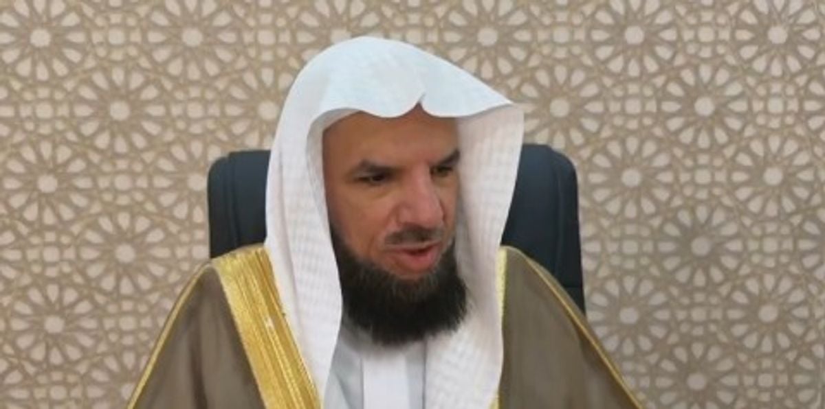 مدرس بالمسجد النبوي: الأبراج لا أثر لها في تدبير الكون أو حياة الإنسان