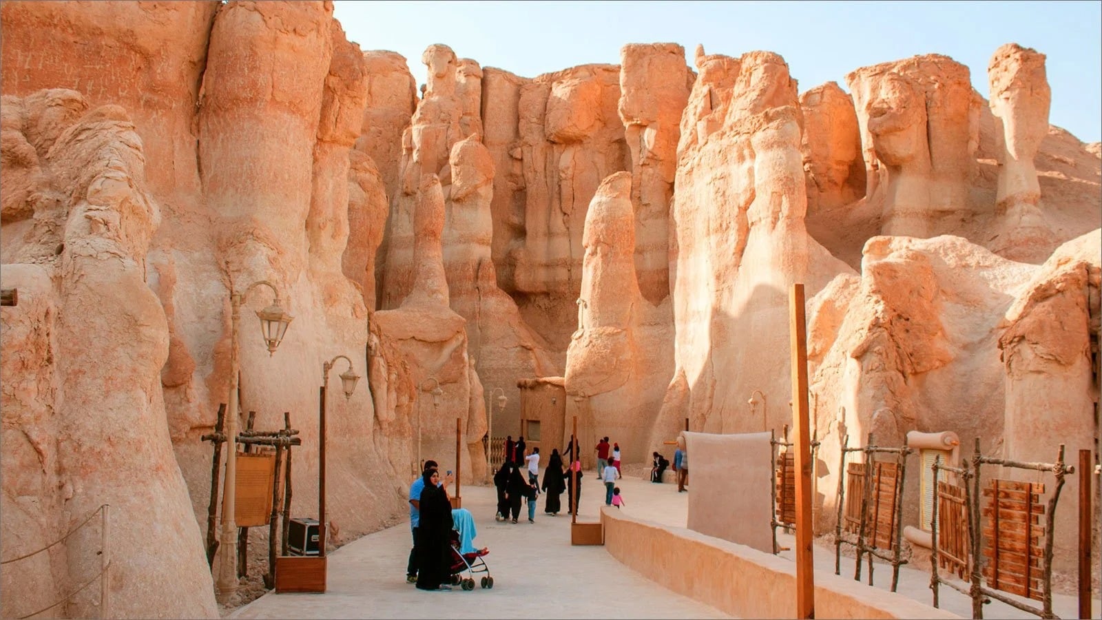 Saudi Arabia leads Middle East tourism destinations, guide says