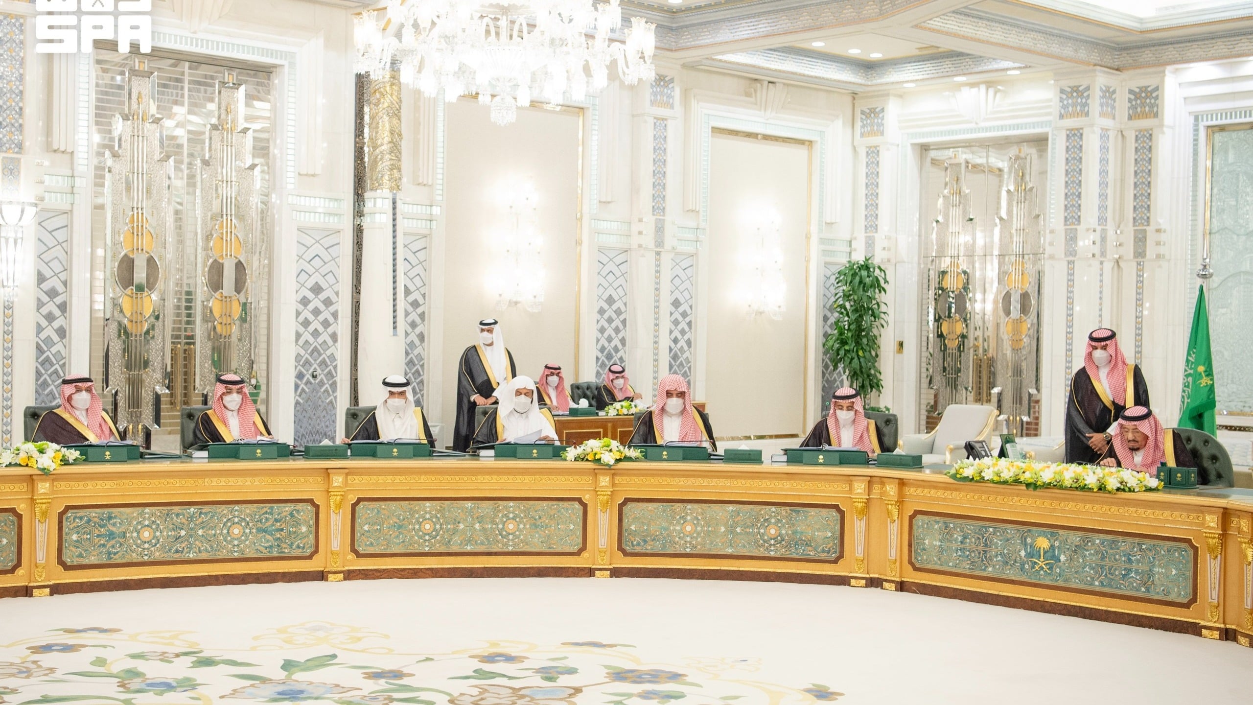 Saudi cabinet welcomes new Saudi-French strategic partnership agreements
