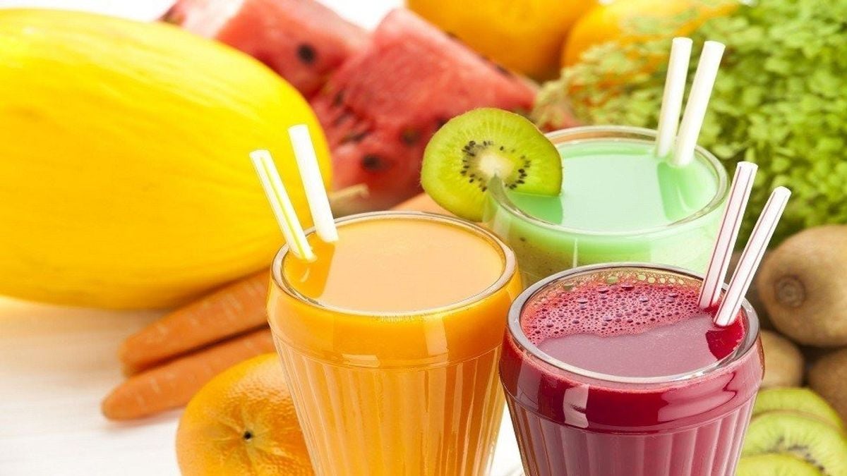 دراسة توضح فوائد تناول كوب عصير يومياً.. يقلل الاكتئاب ويحسن المزاج