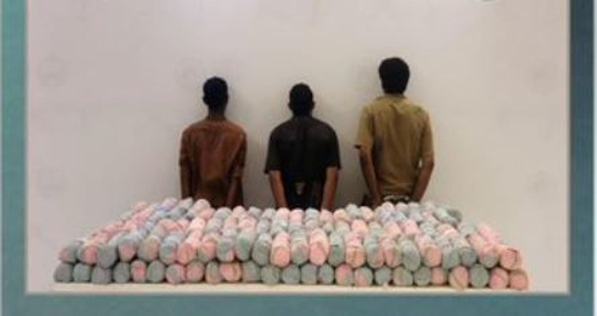 Three Yemenis arrested in Jazan for smuggling 82 kg of qat