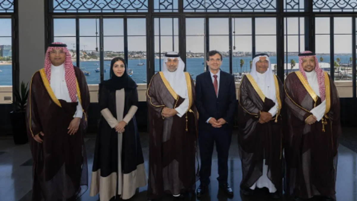 Saudi health minister discusses partnership and innovation with Portugal