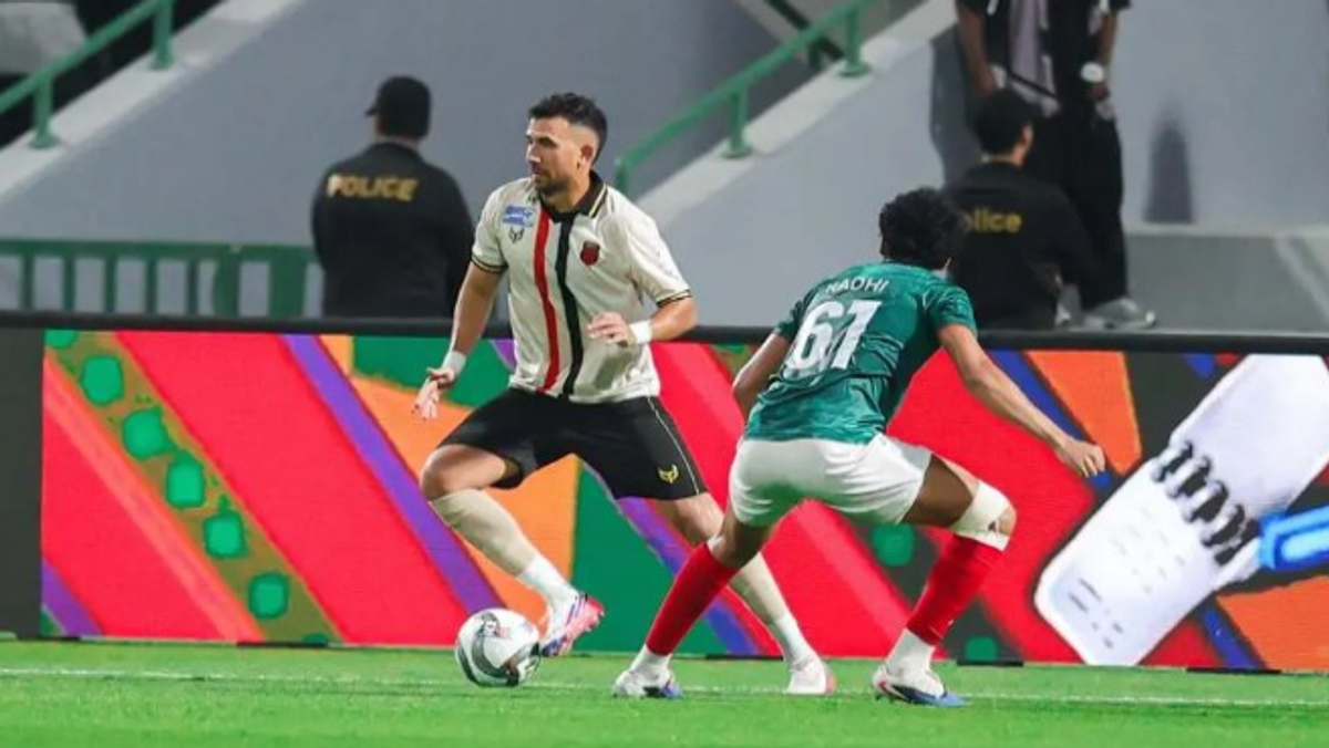 Suudi Arabistan Pro Ligi'nde Al Shabab ile Riyad 3-3 berabere kaldı