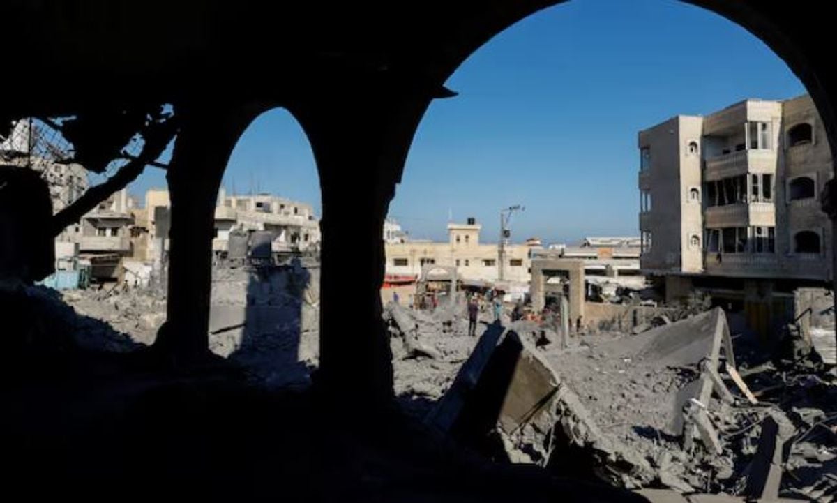 Israeli airstrike kills two Palestinians, including child, in central Gaza