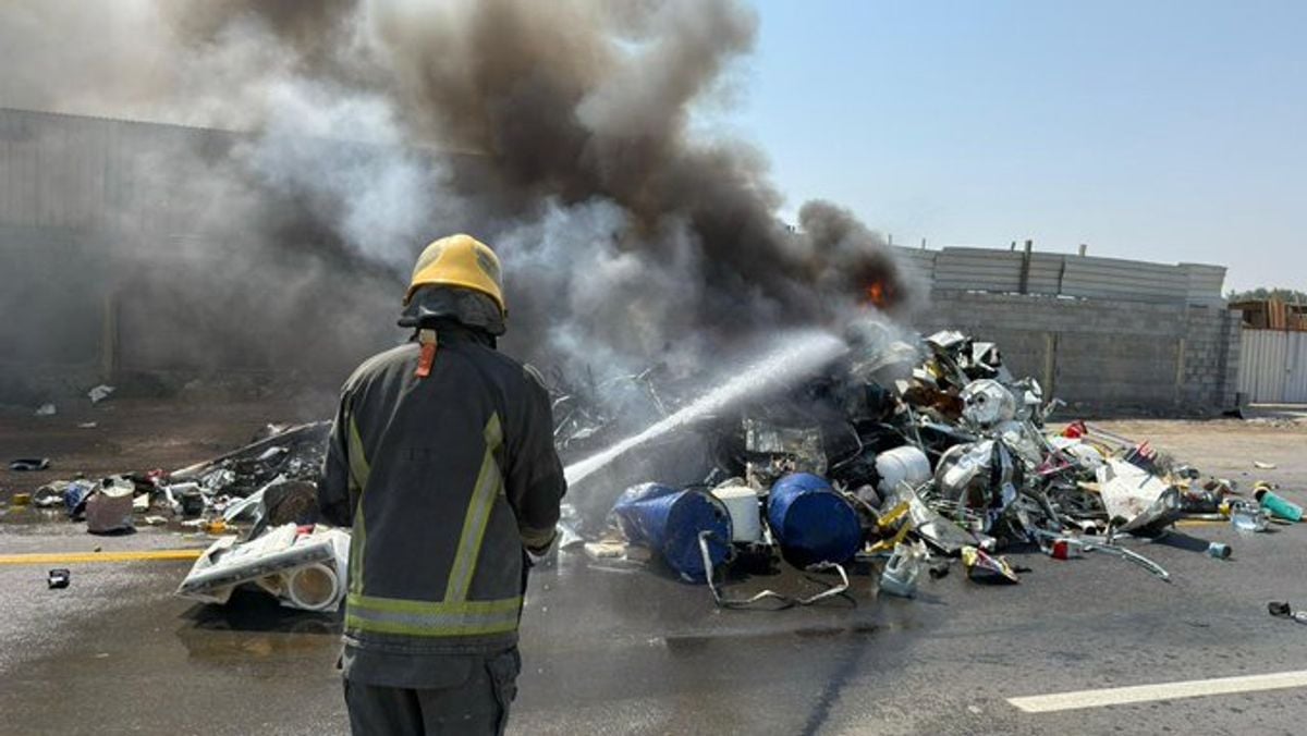 دمام میں آہنی کچرے میں آگ، کوئی جانی نقصان نہیں