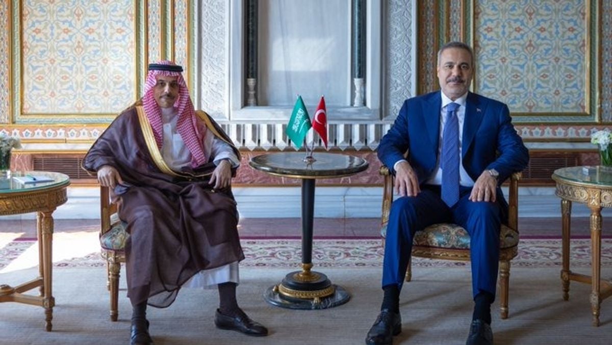 سعودی و ترک وزرائے خارجہ کی استنبول میں ملاقات