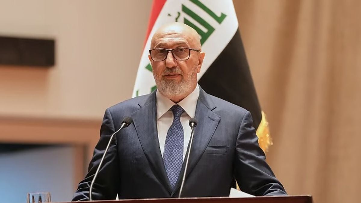 Iraqi president says country seeks to avoid war, most affected by conflict