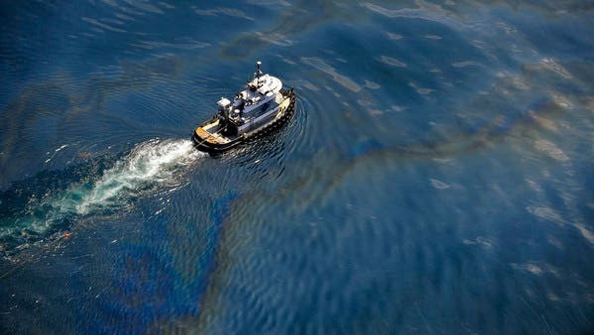 IMO reports oil spill from tanker off Oman coast