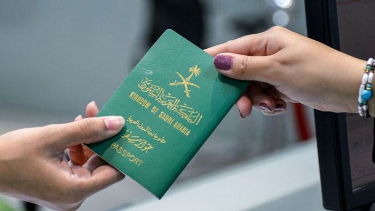 La Dirección de Pasaportes explica cómo activar el pasaporte tras su renovación