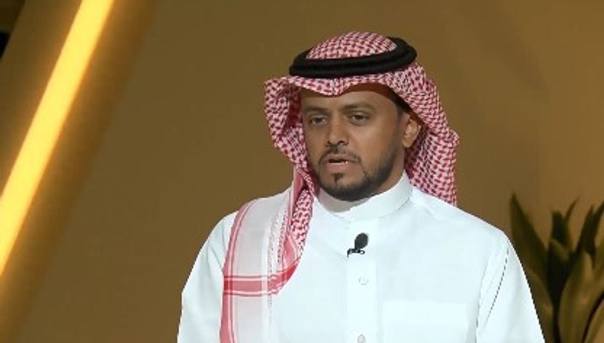 Eye specialist highlights symptoms of eye inflammation and dryness