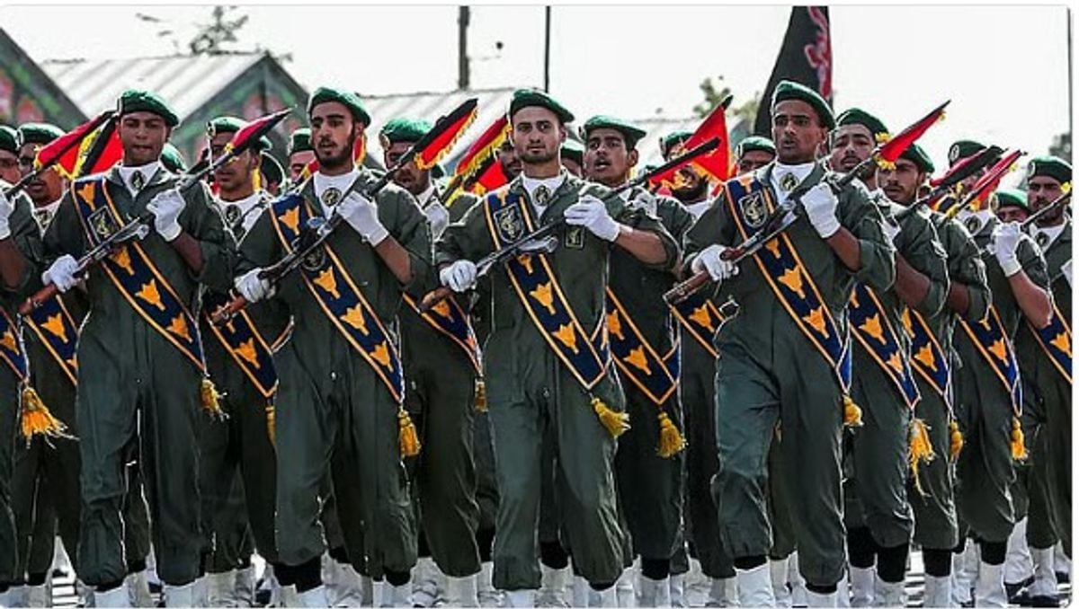 الحرس الثوري الإيراني يحدد شروط إنهاء الحرب مع الولايات المتحدة