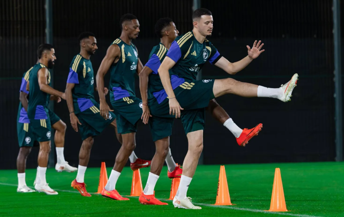 Arabia Saudí finaliza su preparación para enfrentar a Kuwait en la Copa del Golfo