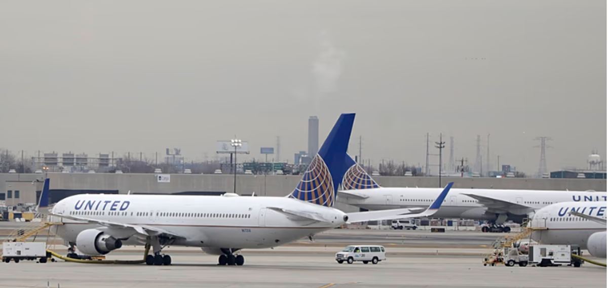 Technical failures ground flights across US Northeast