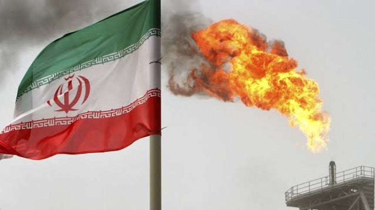 Iran’s GDP shrinks 10.1% during wartime attacks