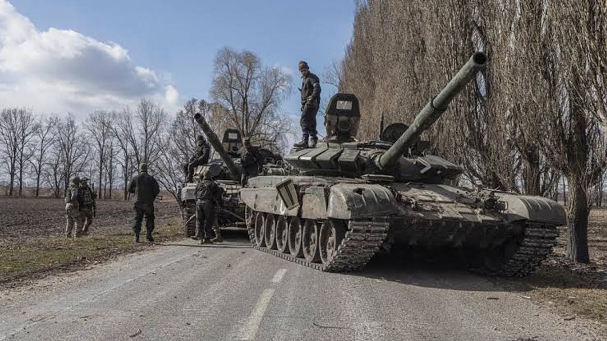 Russian military targets Ukrainian logistics hubs, warehouses and ports in drone strikes