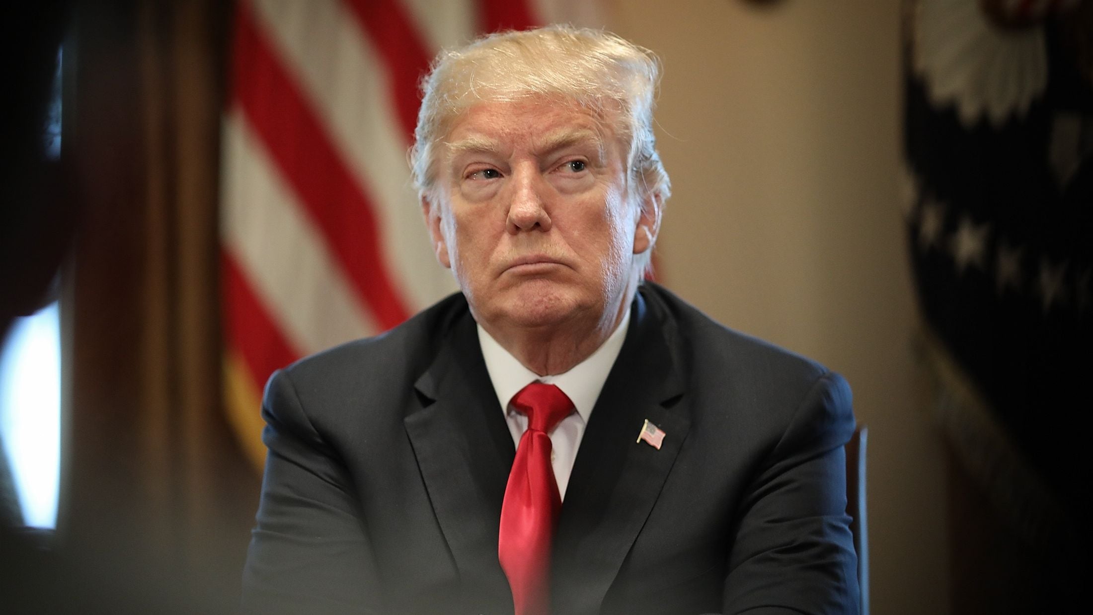 Trump criticizes UK for releasing suspects detained near Fairford base