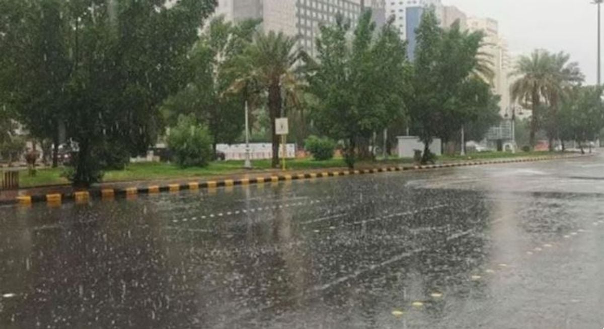 Thunderstorms, hail and strong winds forecast for several Saudi regions Tuesday