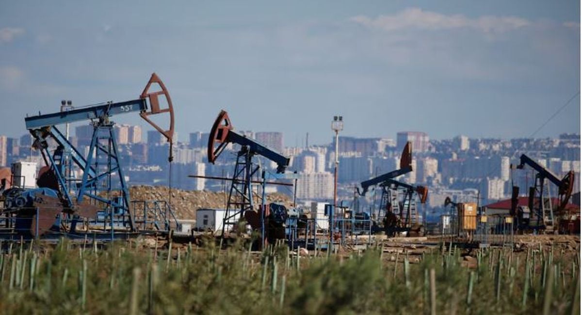 Oil prices climb as Brent tops $95 on US-Iran tensions