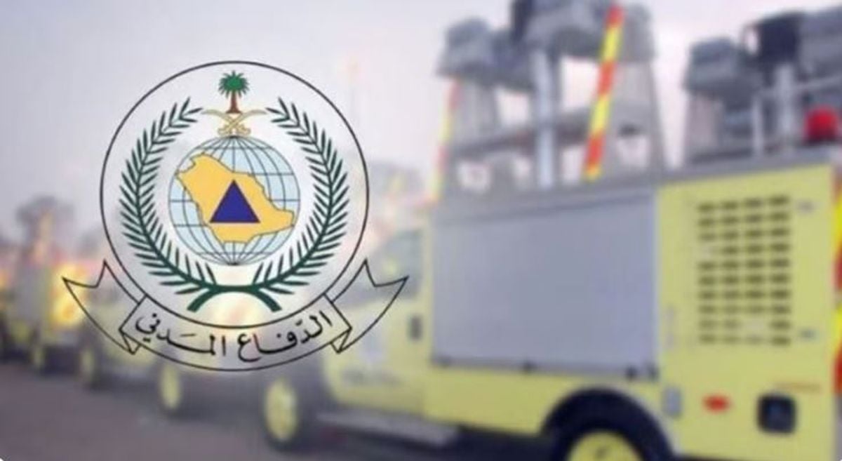Petugas Damkar Madinah Padamkan Kebakaran Gudang di Distrik As-Sadiqiyah