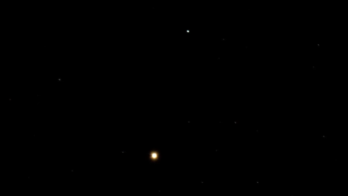 Venus aligns with Spica in rare celestial event over Arar