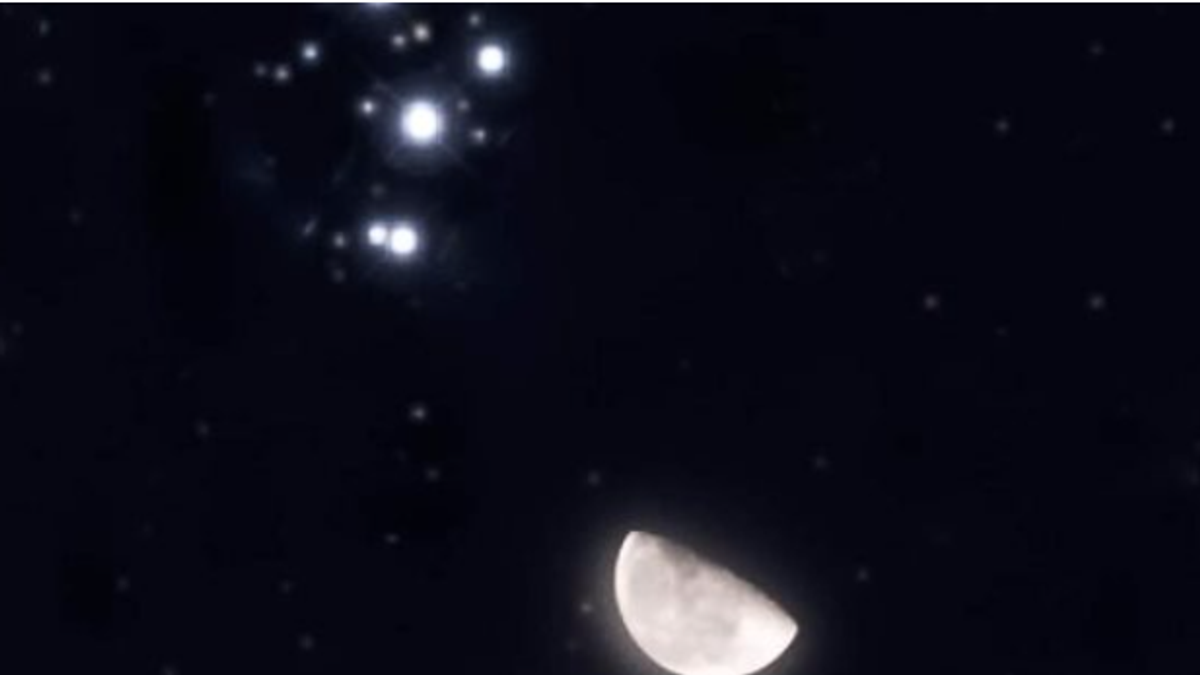 Pleiades and moon conjunction marks start of Wasm season in Saudi Arabia
