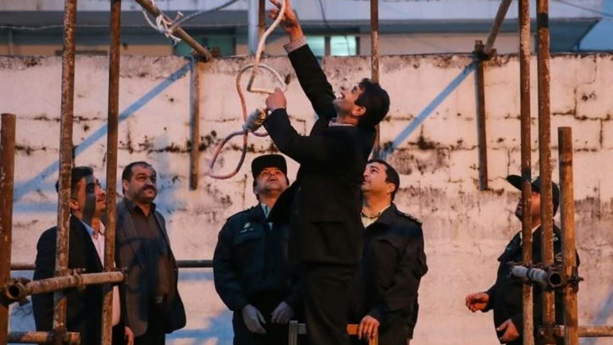 Iran executes two men over security forces' deaths in Mashhad protests