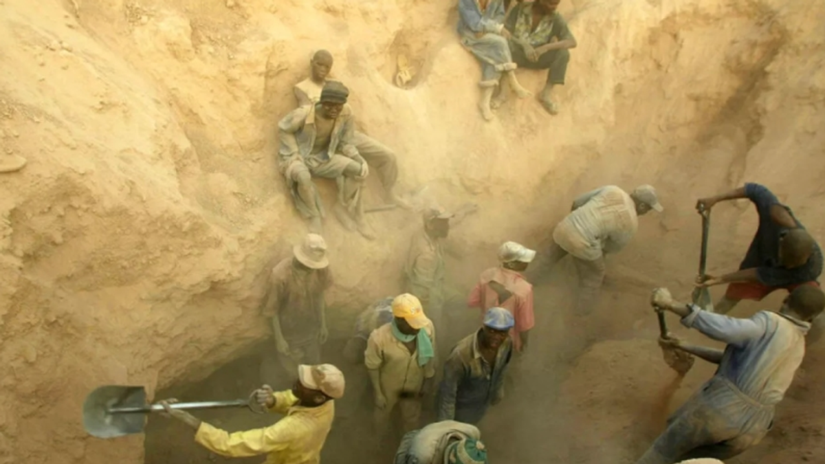 Death toll from Sudan artisanal mine collapse rises to 82 workers