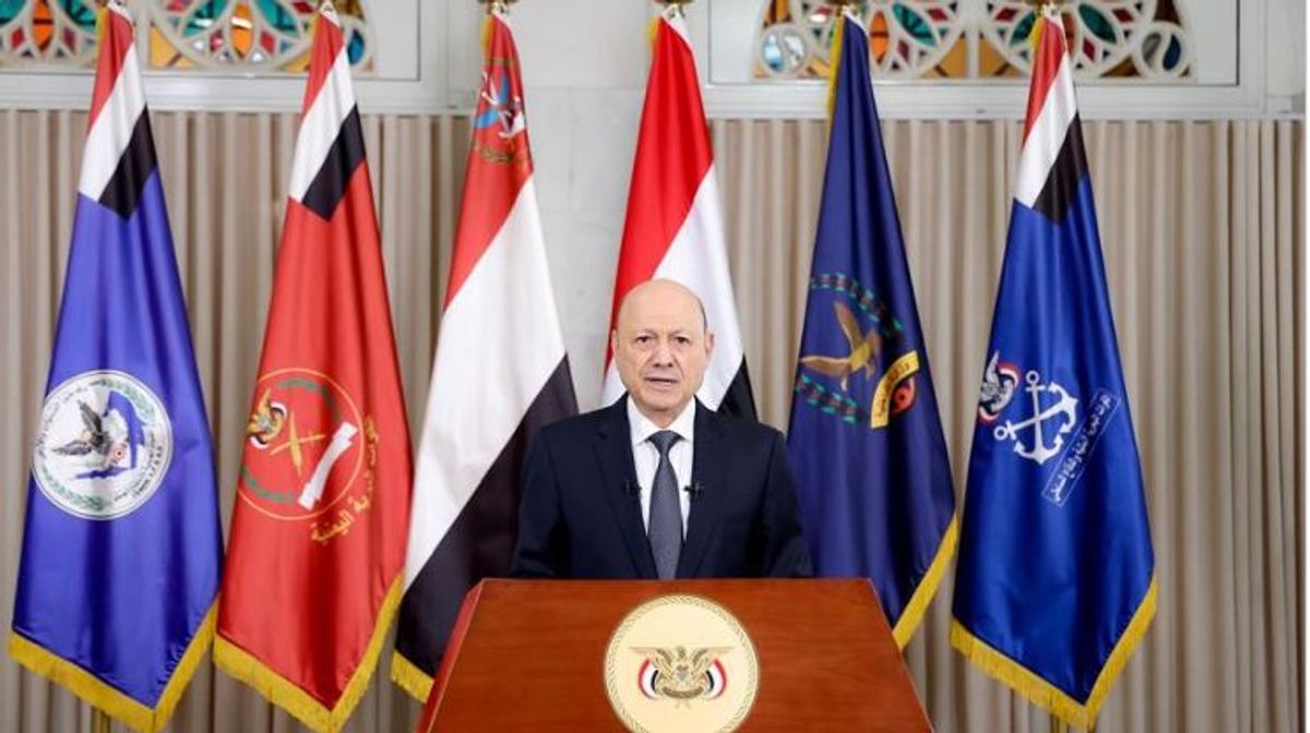 Yemeni Presidential Council chief calls for national mobilization, offers safe return for defectors