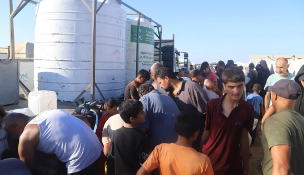 King Salman Humanitarian Center delivers 500,000 liters of water to Gaza