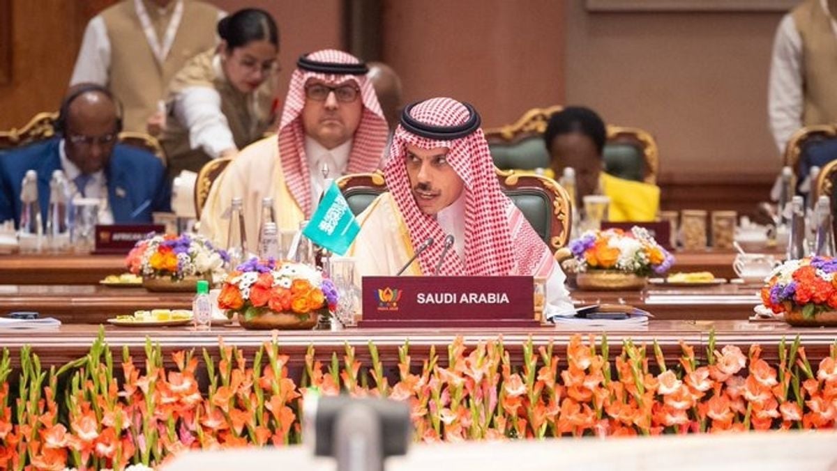 Saudi foreign minister represents crown prince at second day of BRICS 2026 summit