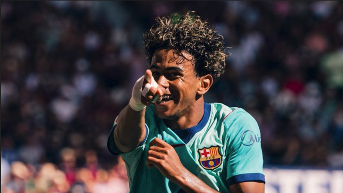 Barcelona extends La Liga lead with 4-2 win over Levante