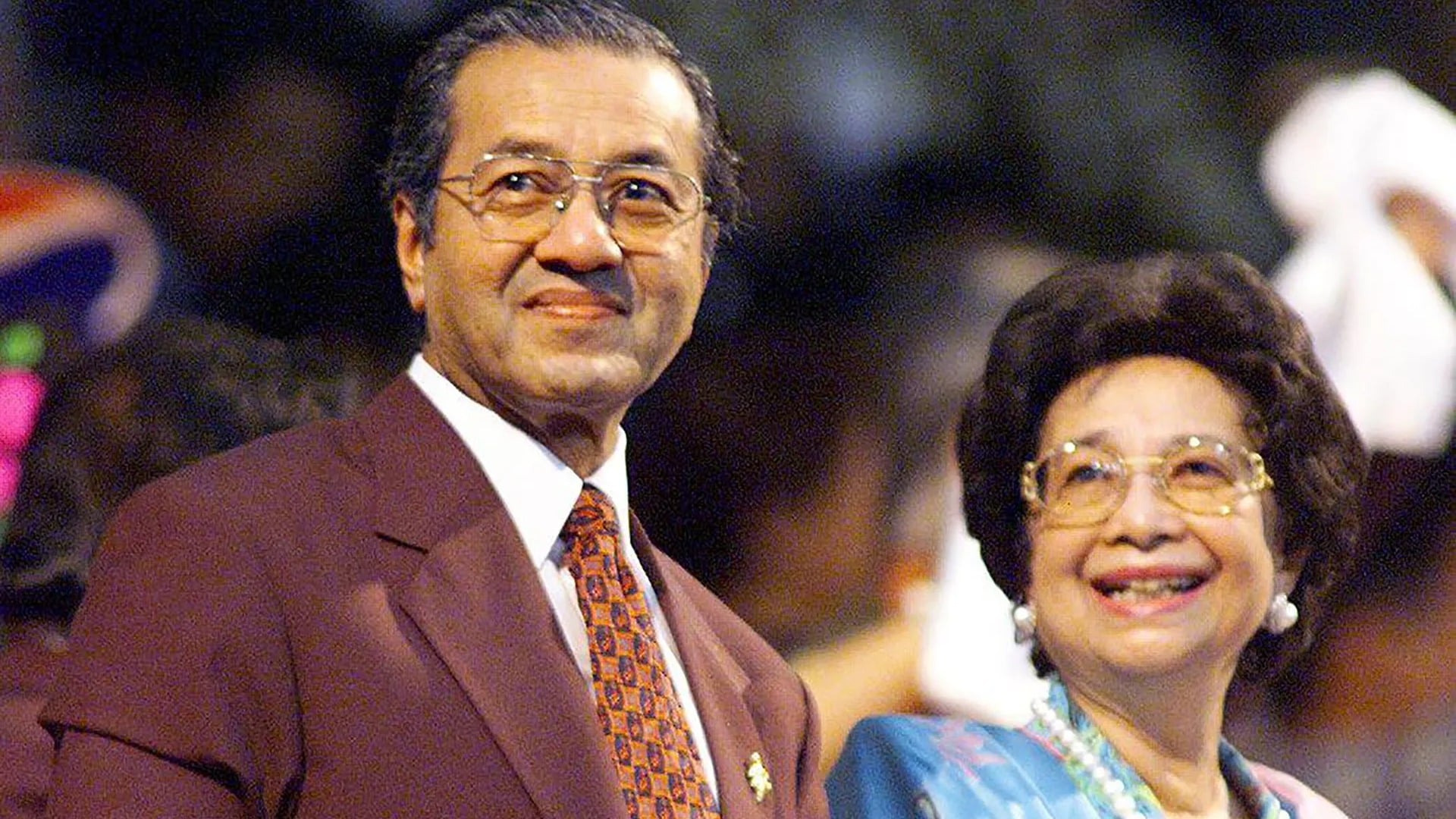 Malaysia’s Mahathir Mohamad mourns wife Siti Hasmah after 70 years of marriage