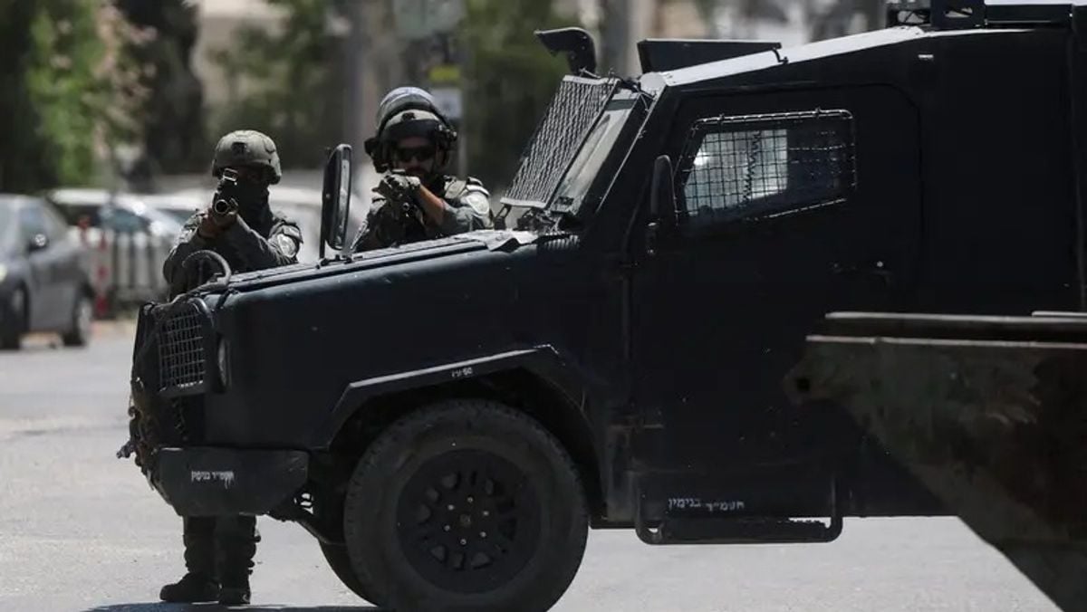 Israeli settler injured in stabbing attack near Nablus, West Bank