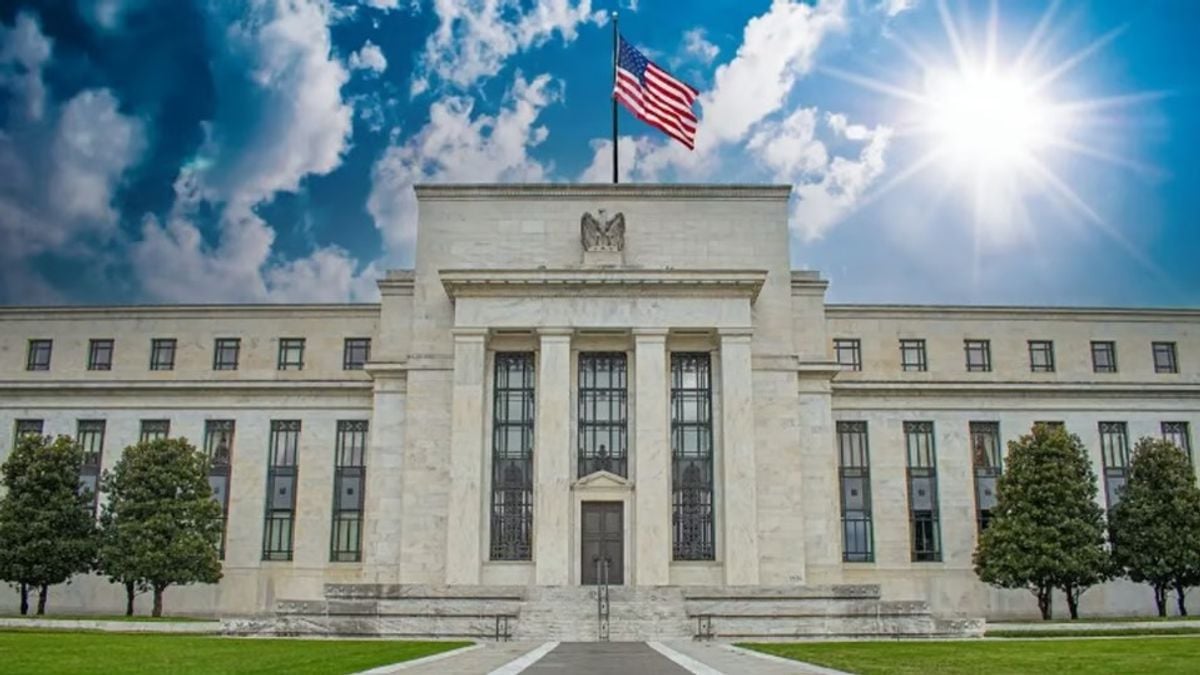 ФРС США повысила ставку, объяснив решение высоким уровнем инфляции